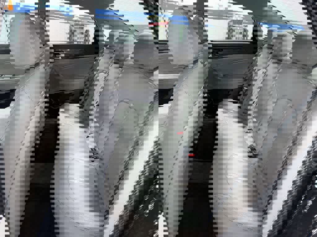 Used 2018 Hyundai Sonata Limited w/ Cargo Package image 16