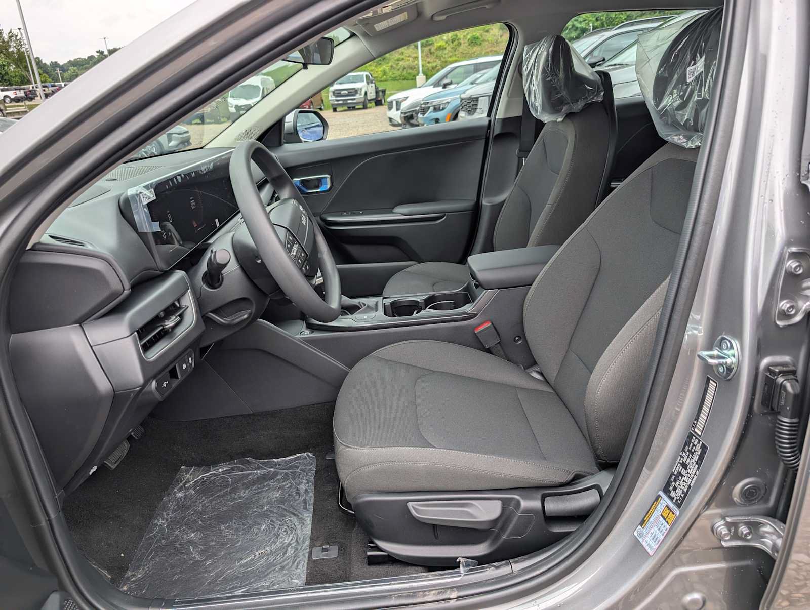 New 2026 Kia K4 FWD image 4