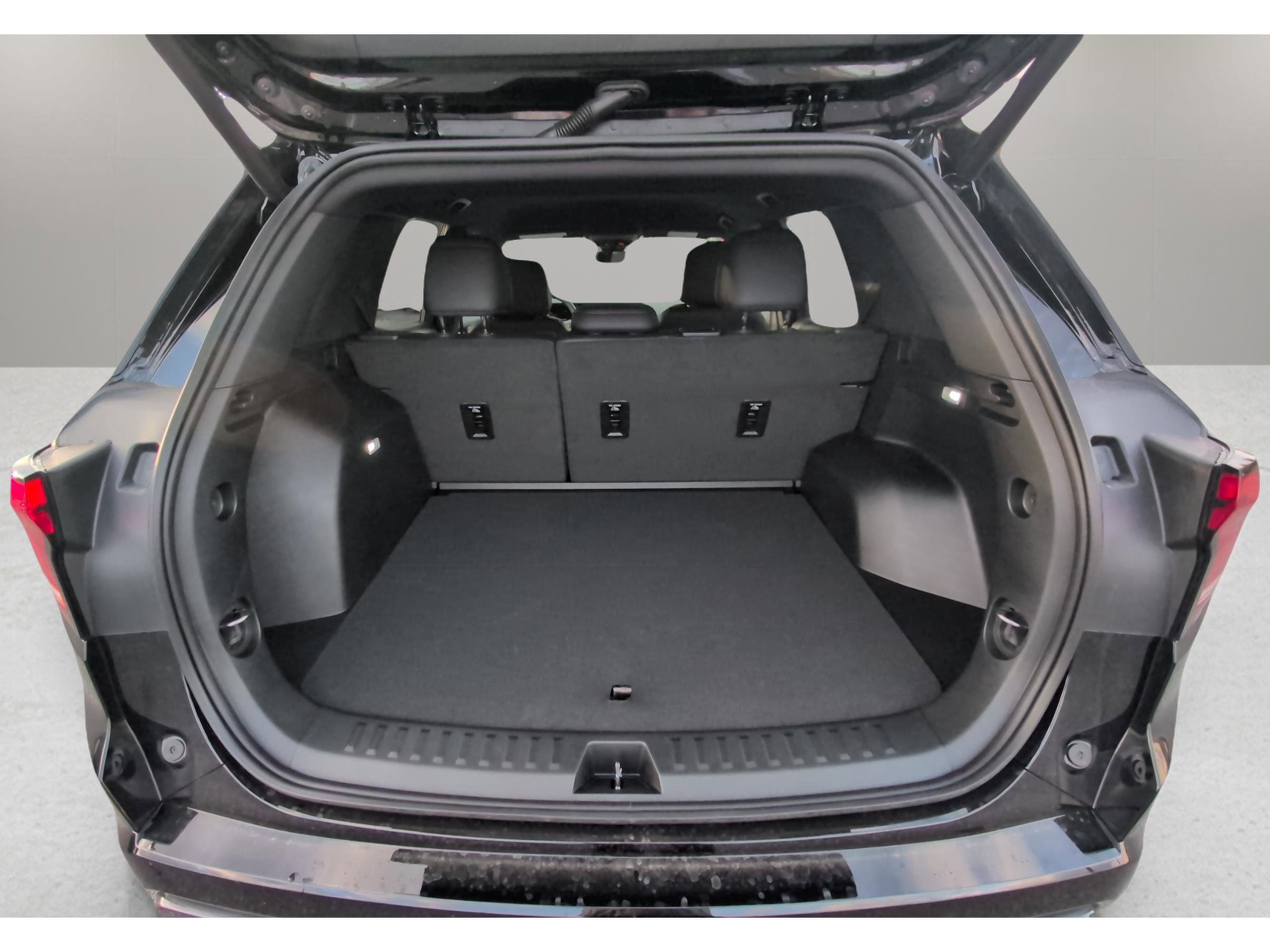 New 2026 GMC Terrain AT4 w/ Convenience Package III image 15