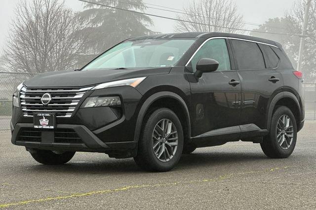 Used 2024 Nissan Rogue S image 8