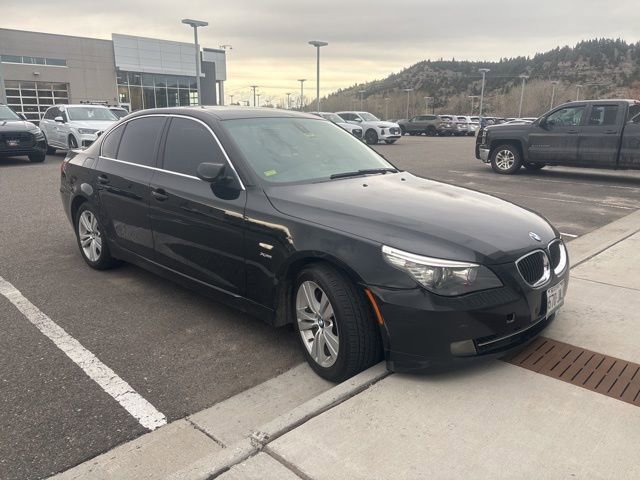 Used 2009 BMW 528i xDrive Sedan image 3