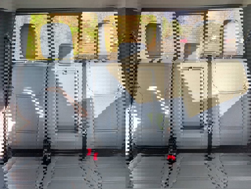 Used 2023 Ford F150 Lariat image 27