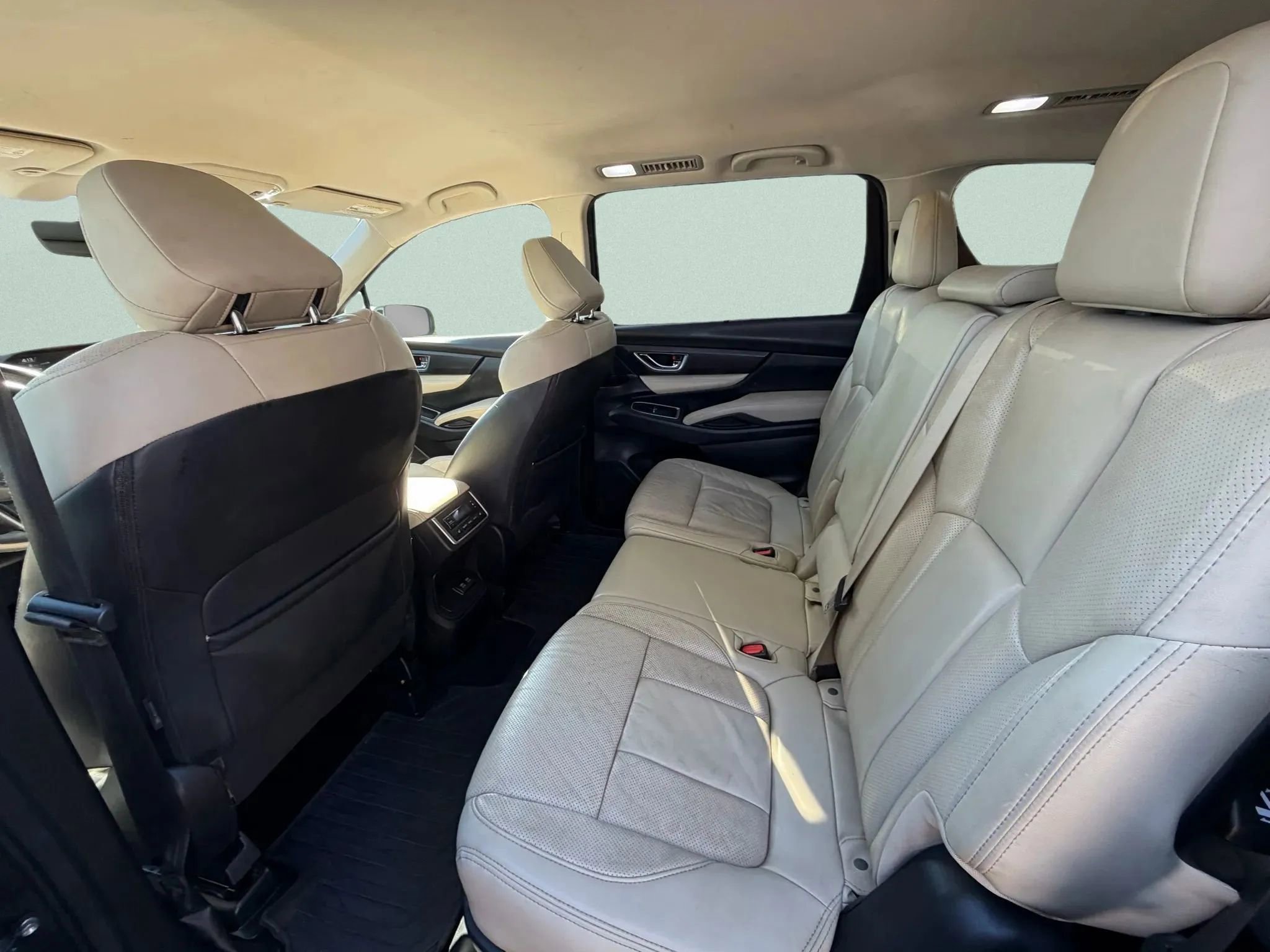 Used 2019 Subaru Ascent Limited w/ Popular Package #3 image 23