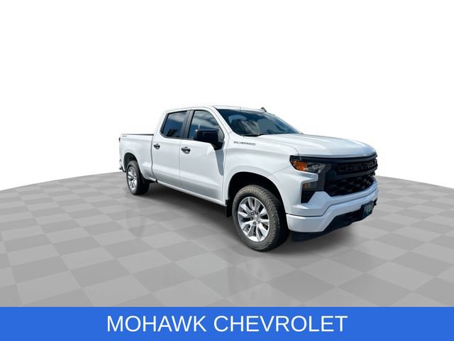 Certified 2022 Chevrolet Silverado 1500 Custom AWD/4WD image 2