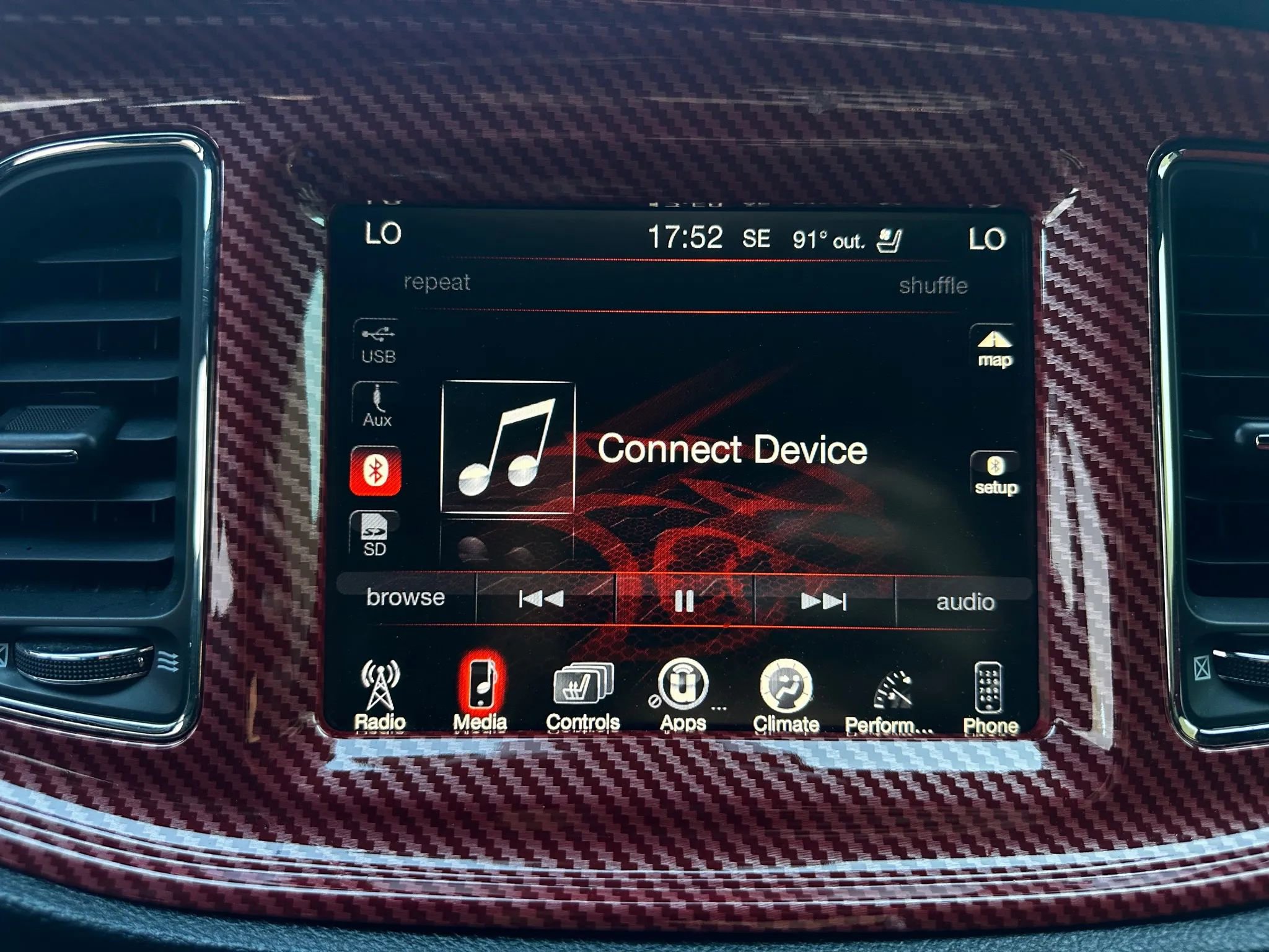 Used 2016 Dodge Challenger SRT Hellcat image 34