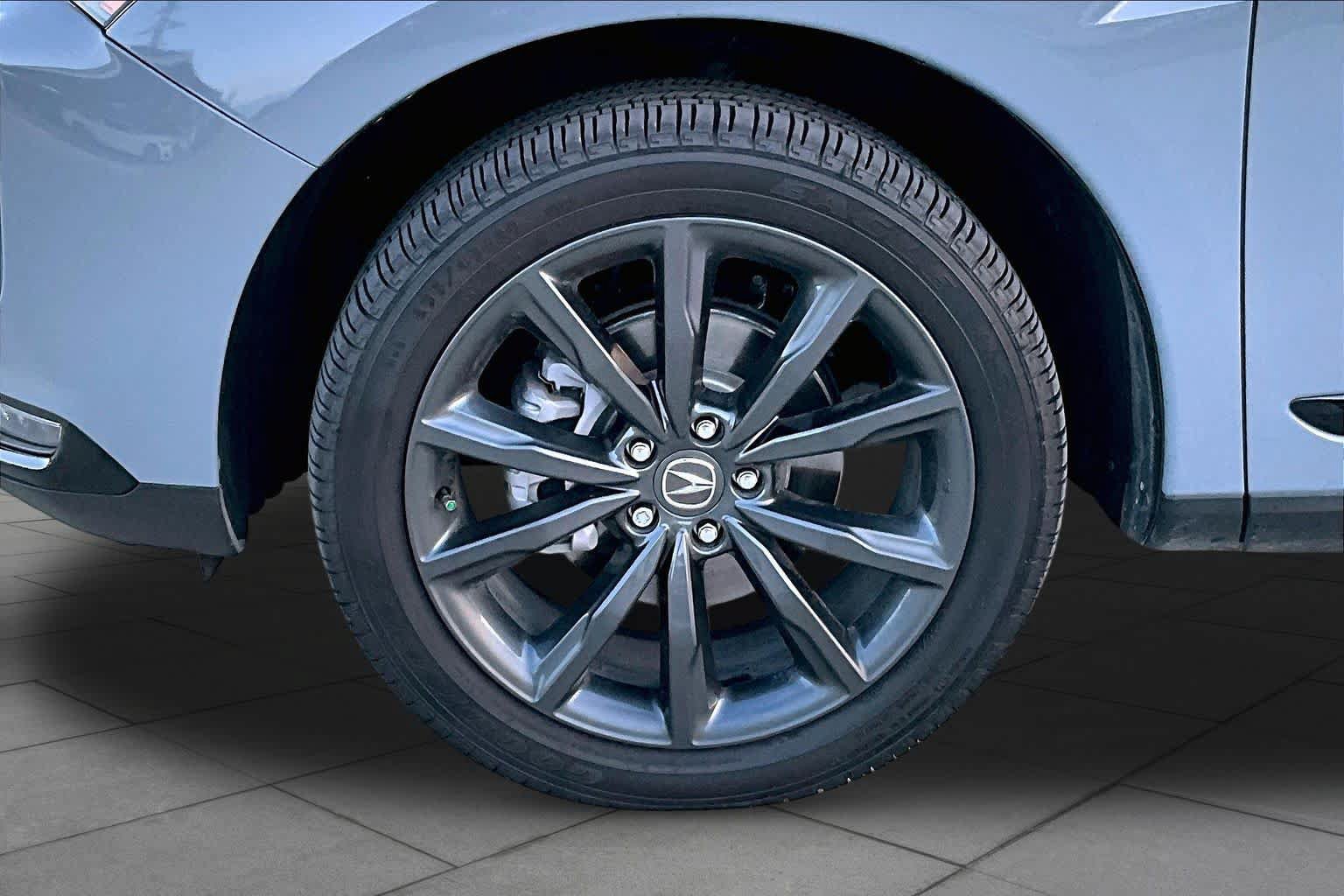 Used 2025 Acura RDX w/ Advance Package AWD/4WD image 11