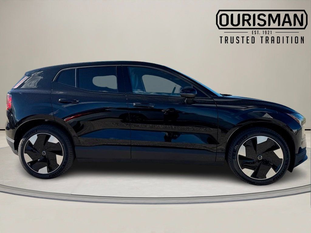 New 2026 Volvo EX30 Plus w/ Protection Package Premier image 6