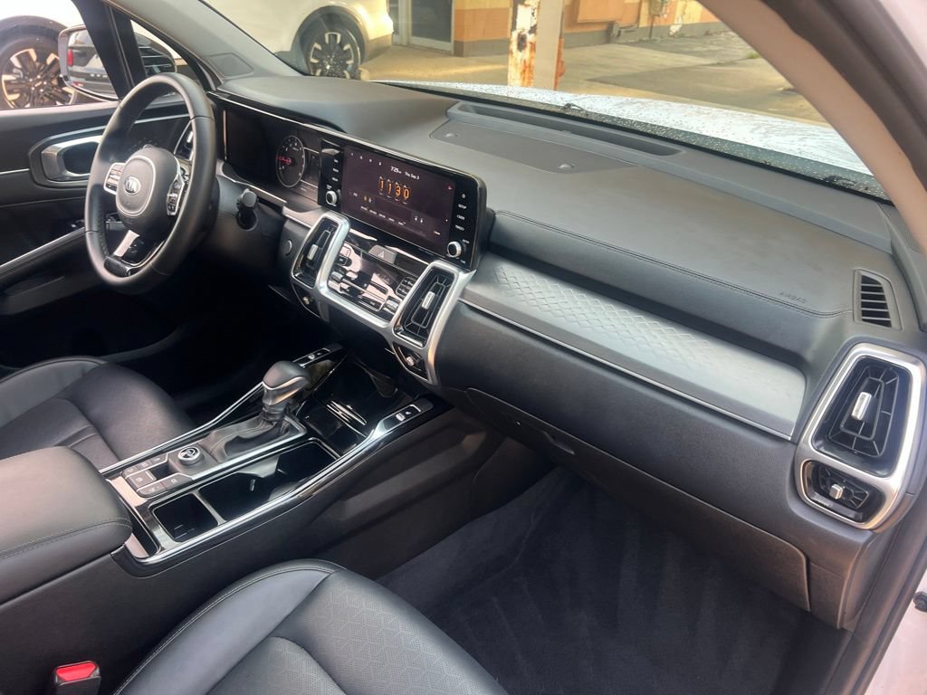 Used 2021 Kia Sorento SX FWD image 22
