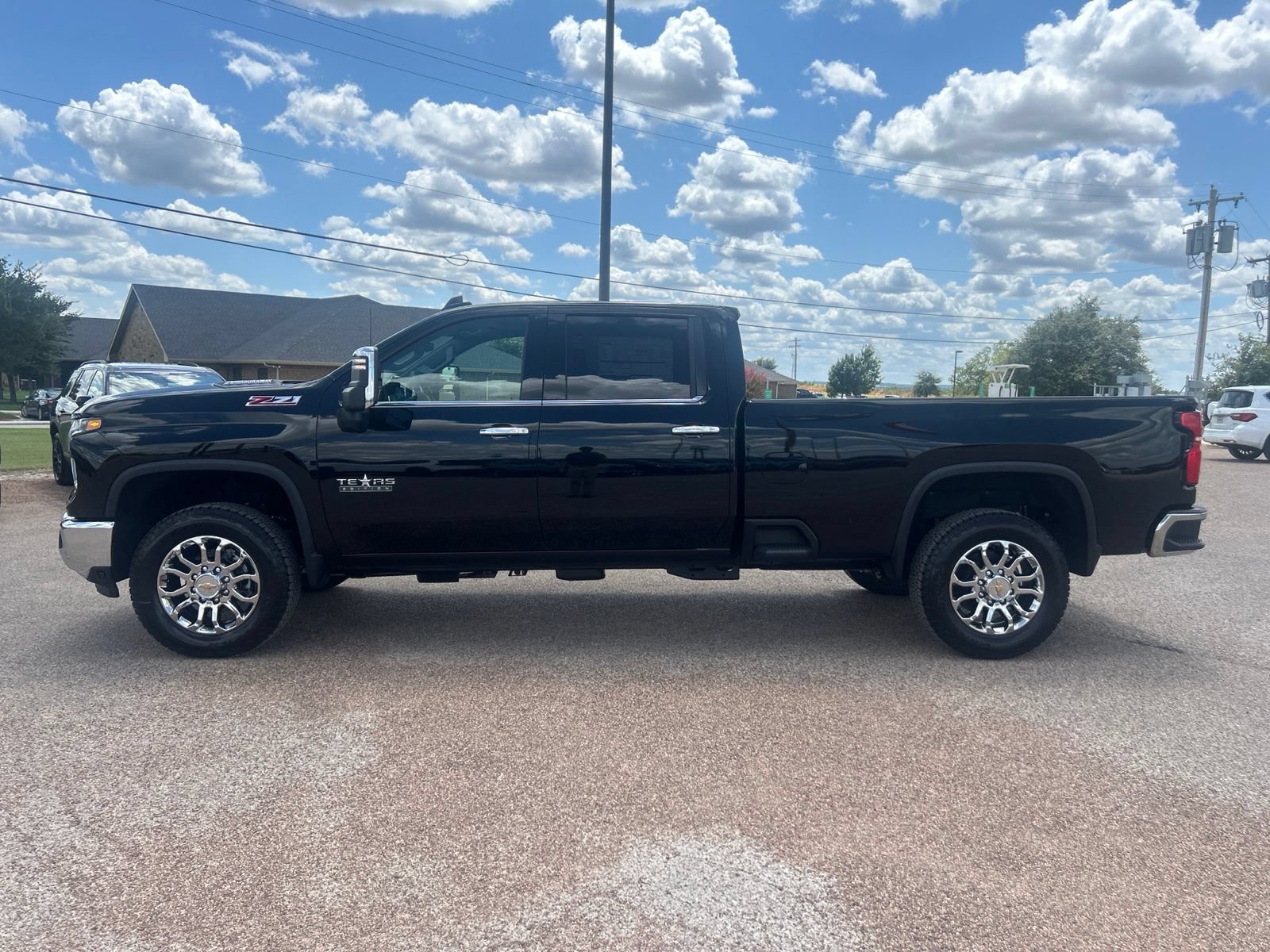 New 2026 Chevrolet Silverado 3500 LTZ w/ LTZ Premium Texas Edition AWD/4WD video 2