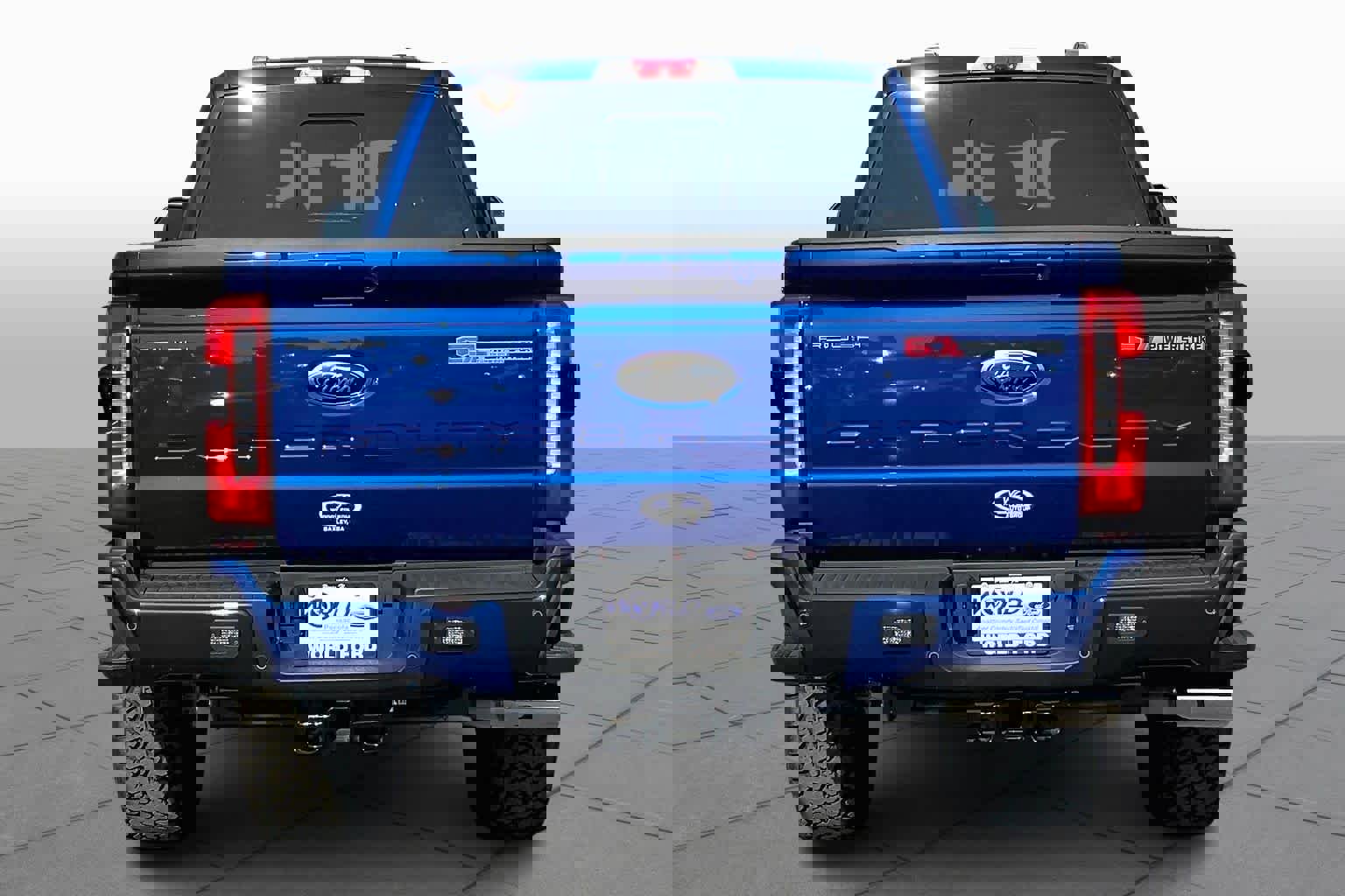 New 2026 Ford F250 Lariat w/ Black Appearance Package image 4