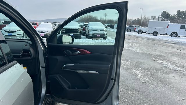 New 2026 Chevrolet Traverse Z71 image 43