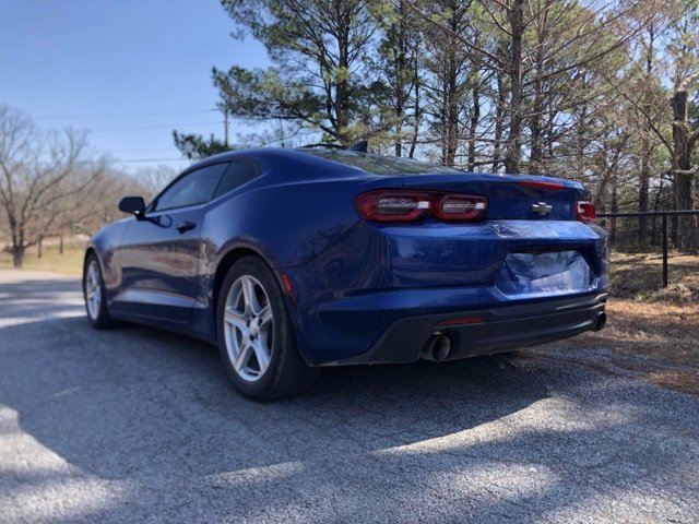 Used 2021 Chevrolet Camaro LT w/ Technology Package image 6