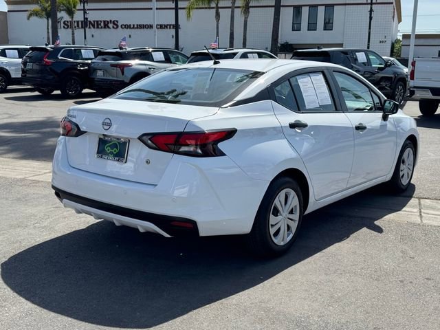 Used 2023 Nissan Versa S w/ Trunk Package image 4