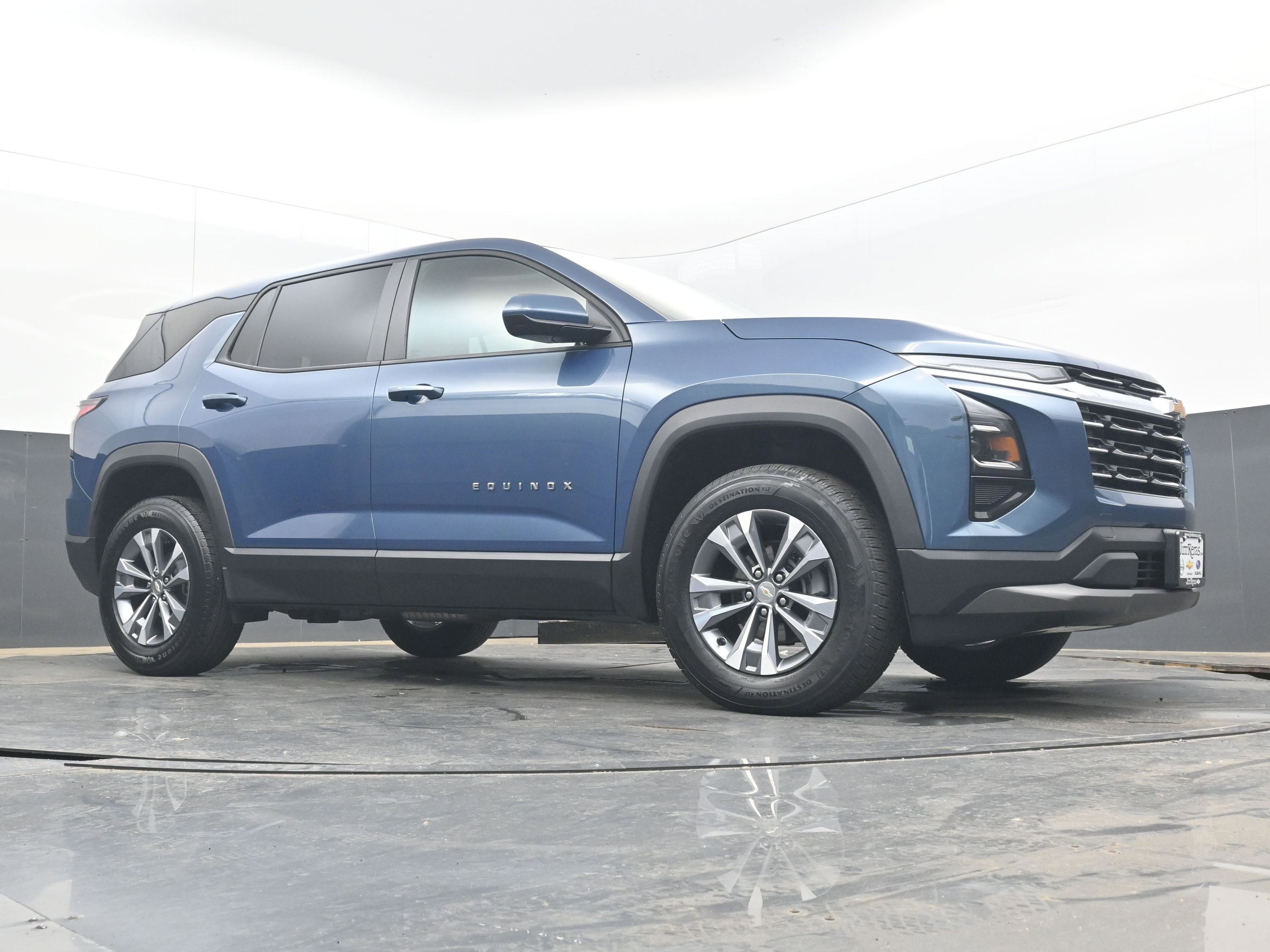 Certified 2025 Chevrolet Equinox LT FWD image 20
