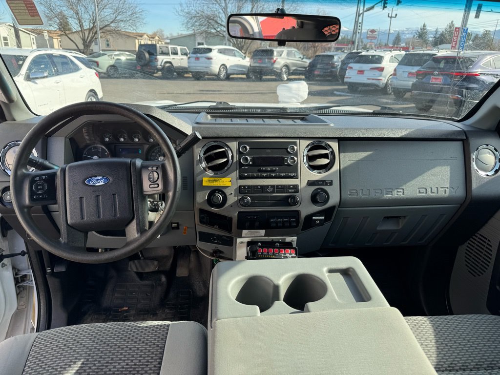 Used 2015 Ford F550 4x4 SuperCab Super Duty image 11