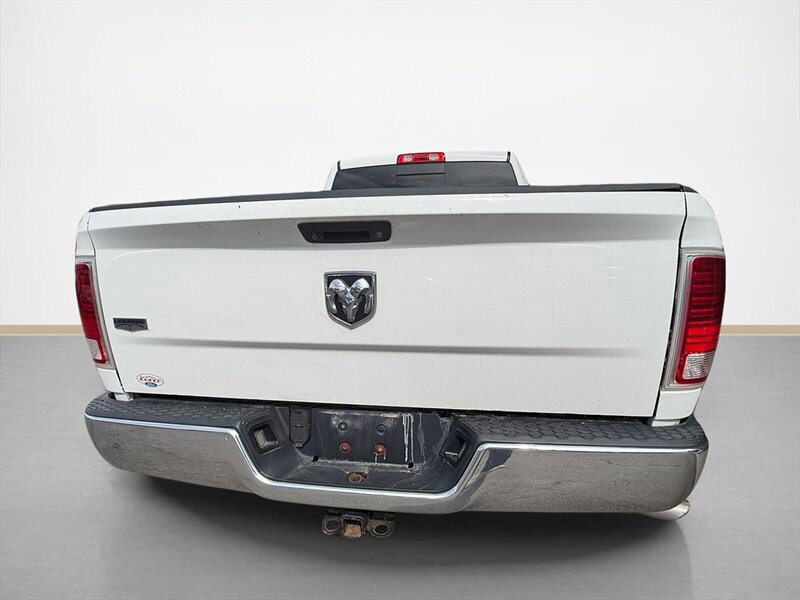 Used 2014 RAM 1500 Laramie RWD image 5