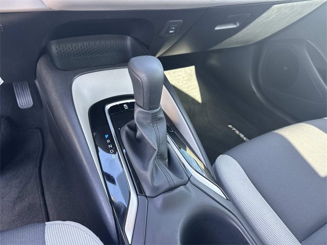 Used 2025 Toyota Corolla LE image 23