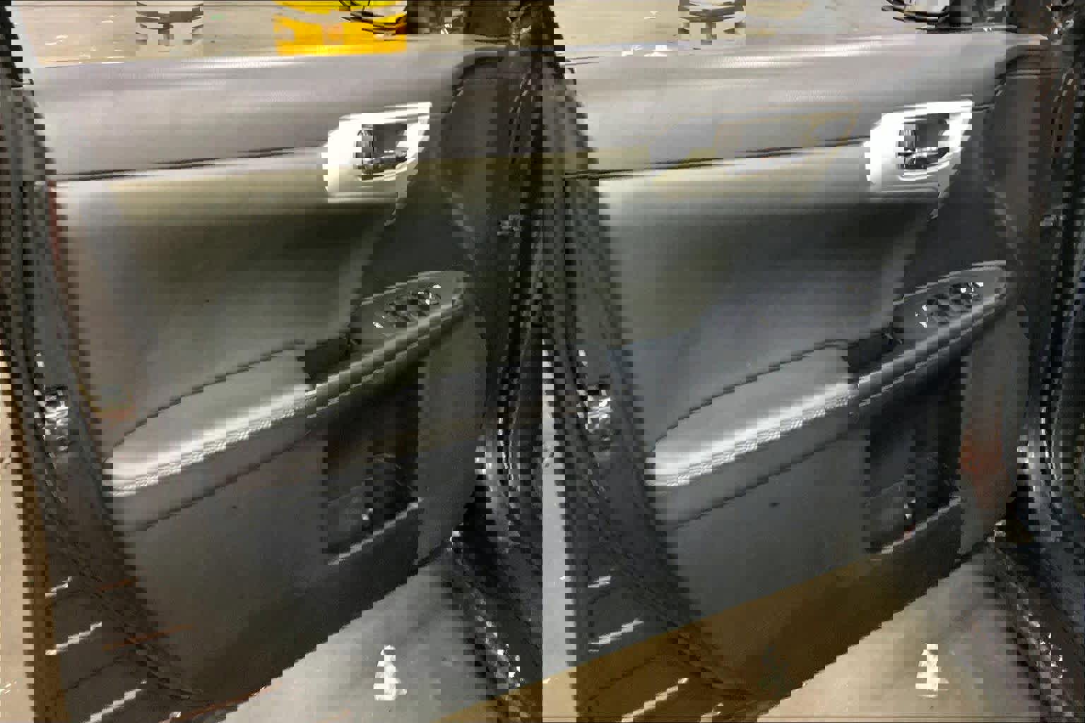 Used 2011 Lexus CT 200h Premium image 20