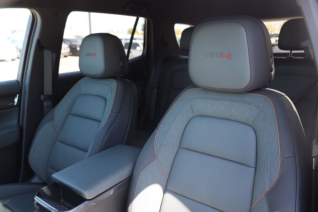 New 2027 GMC Terrain AT4 w/ Convenience Package III AWD/4WD image 17
