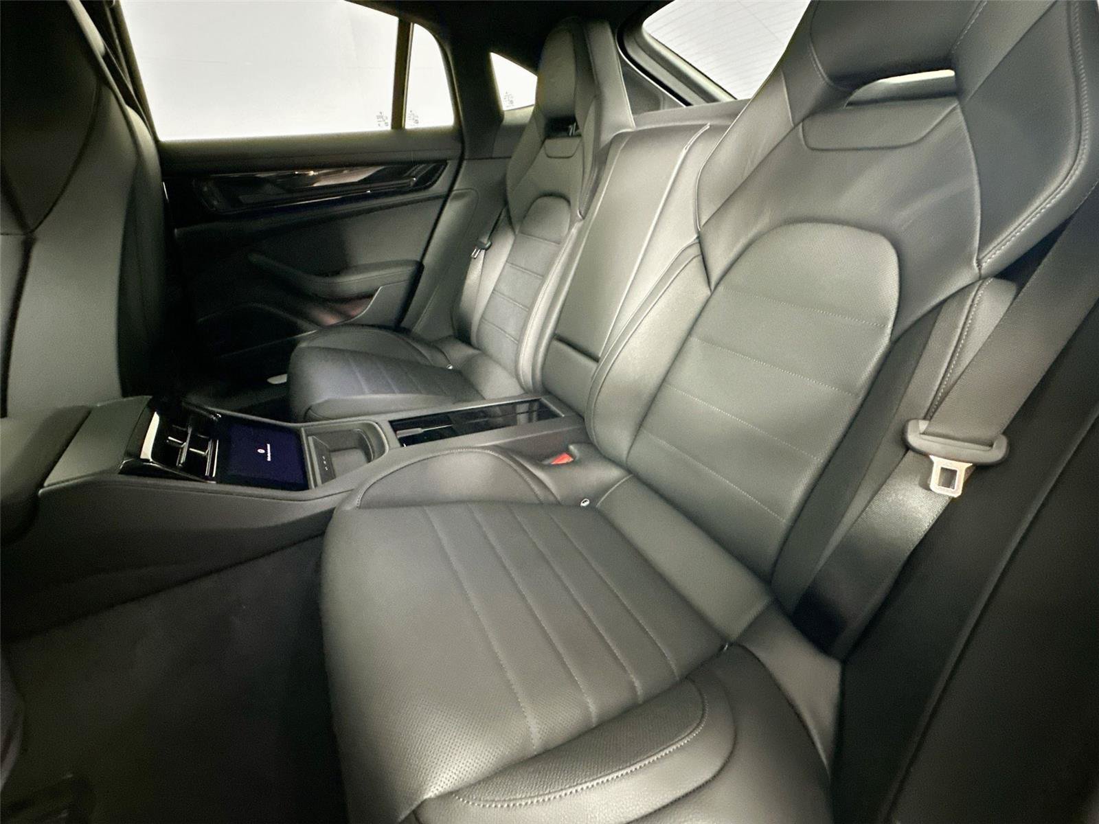Certified 2026 Porsche Panamera 4 AWD/4WD image 26