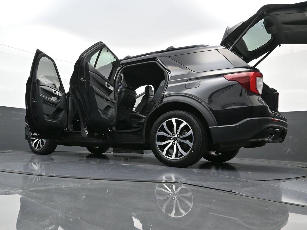 Used 2020 Ford Explorer ST w/ Premium Technology Package image 42