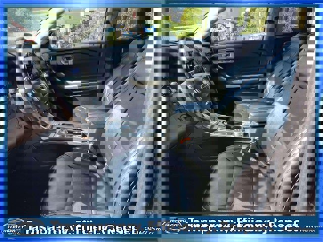 Used 2023 Ford Explorer Limited w/ Equipment Group 301A image 16