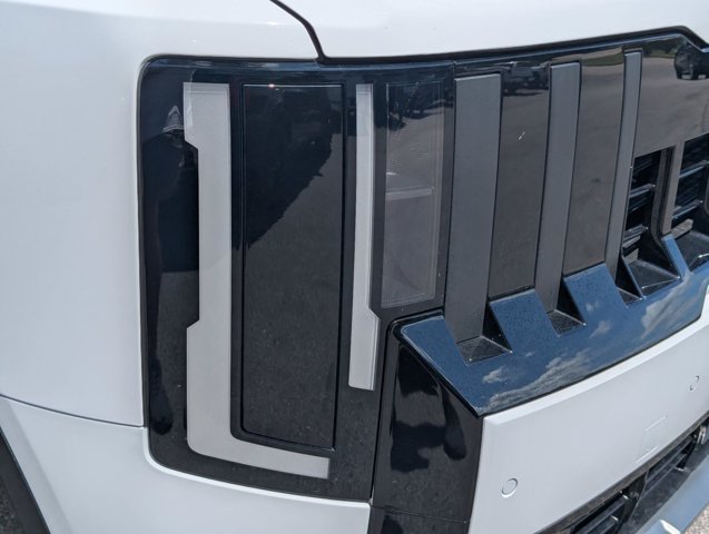 Used 2027 Kia Telluride LX FWD image 5