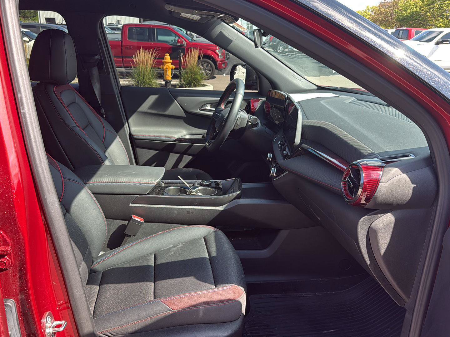 Used 2026 Chevrolet Equinox RS w/ Convenience Package III FWD image 12