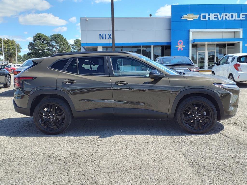 Used 2024 Chevrolet Trax ACTIV image 18