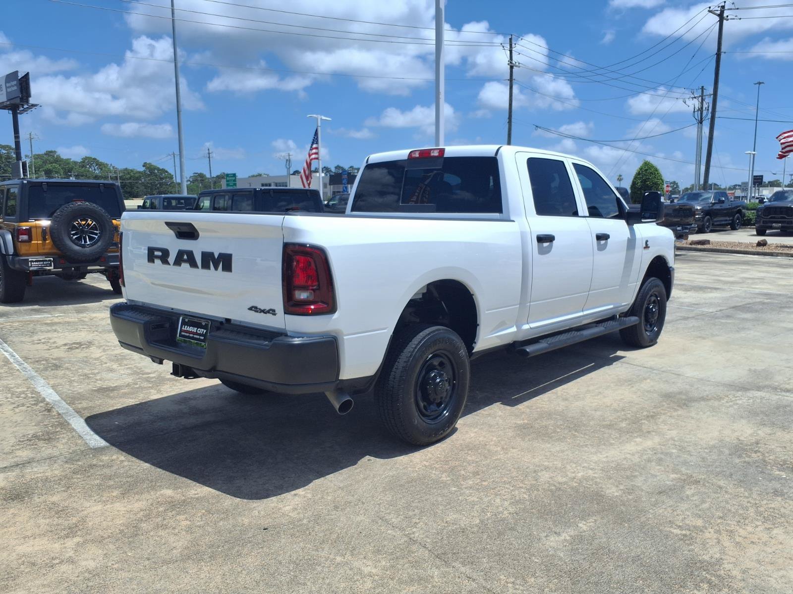 Used 2025 RAM 2500 Tradesman AWD/4WD video 2