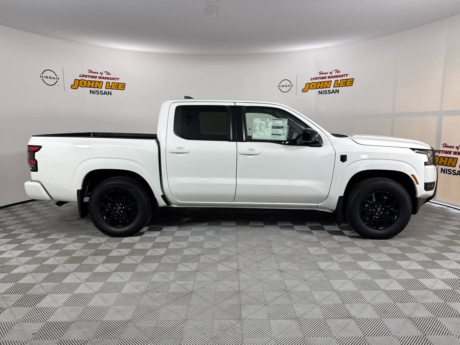 New 2026 Nissan Frontier SV image 7