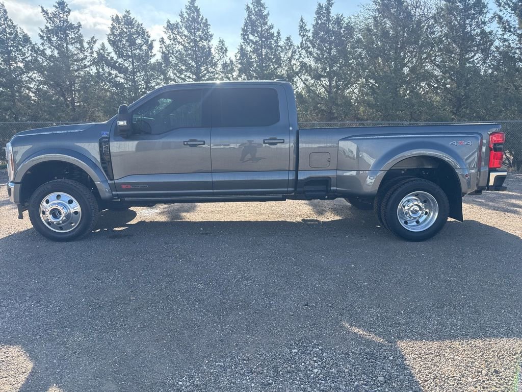 Used 2026 Ford F450 Lariat w/ Camper Package AWD/4WD image 3