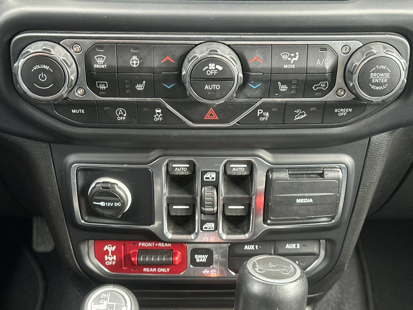 Used 2019 Jeep Wrangler Unlimited Rubicon AWD/4WD image 23