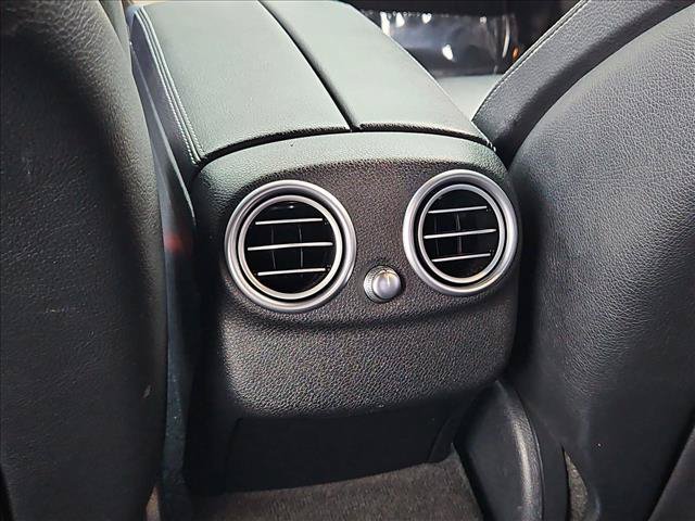 Used 2019 Mercedes-Benz C 300 Sedan image 17