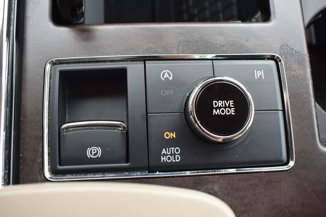 Used 2023 Lincoln Navigator L Reserve AWD/4WD image 40