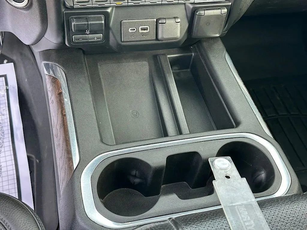 Used 2023 GMC Sierra 2500 Denali w/ Denali Ultimate Package image 27