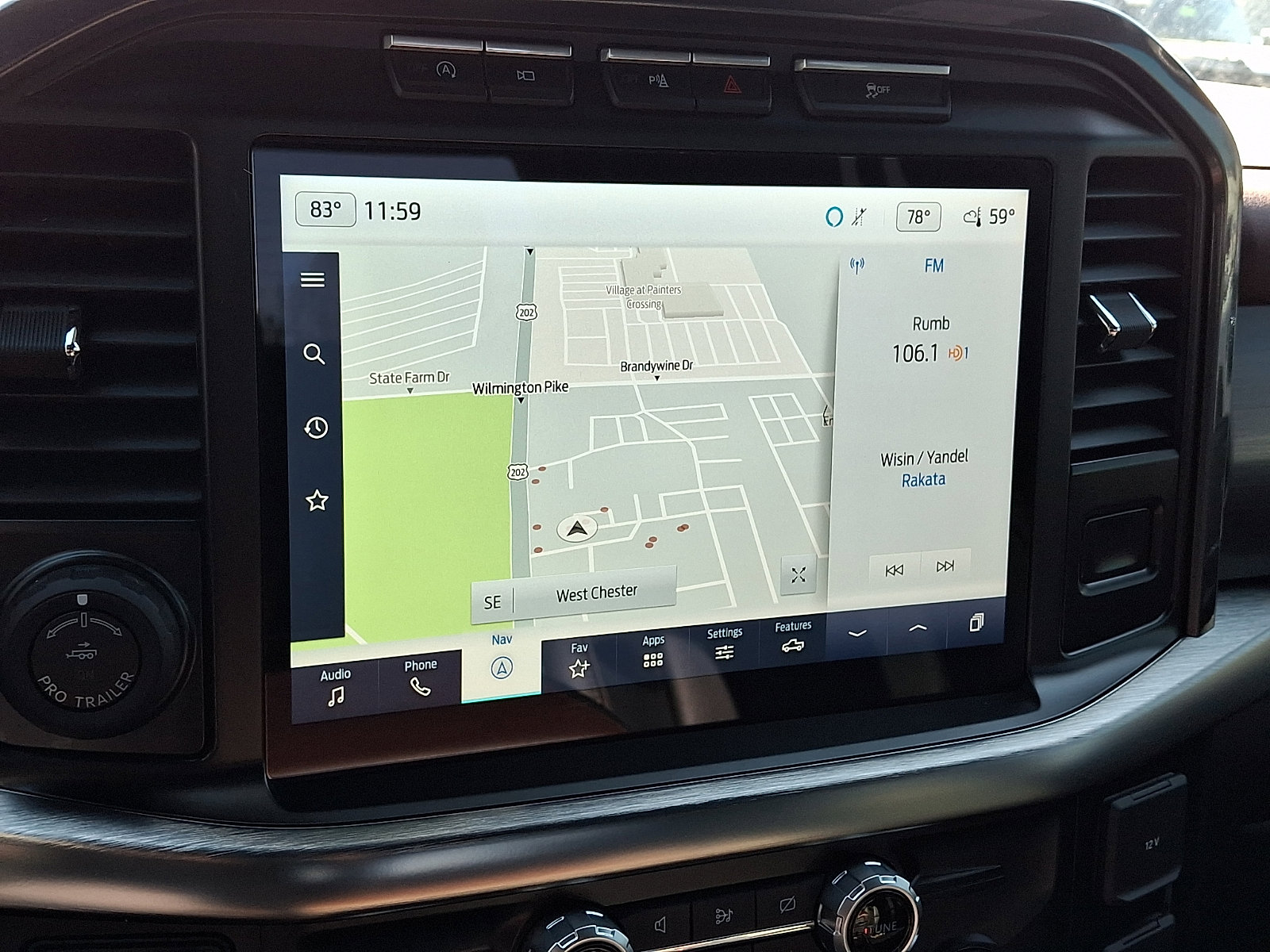 Certified 2023 Ford F150 Lariat w/ Equipment Group 502A High image 19