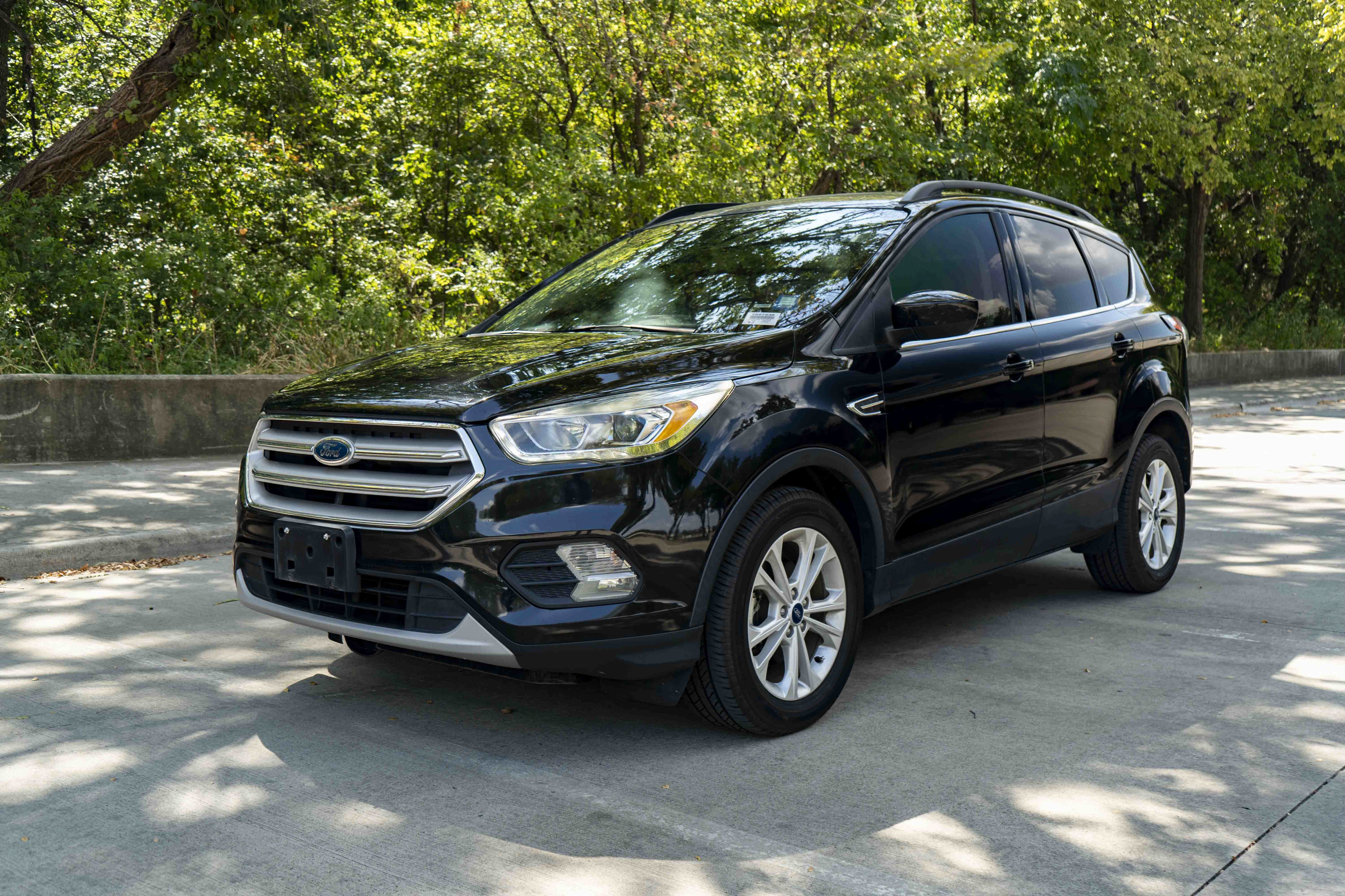 Used 2018 Ford Escape SEL FWD image 5