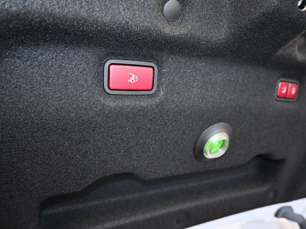 Used 2022 Mercedes-Benz SL 63 AMG 4MATIC image 43