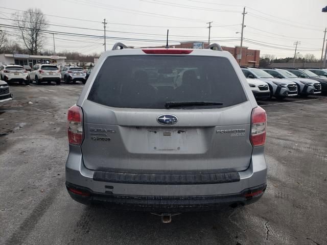 Used 2015 Subaru Forester 2.5i Premium w/ All-Weather Package image 4