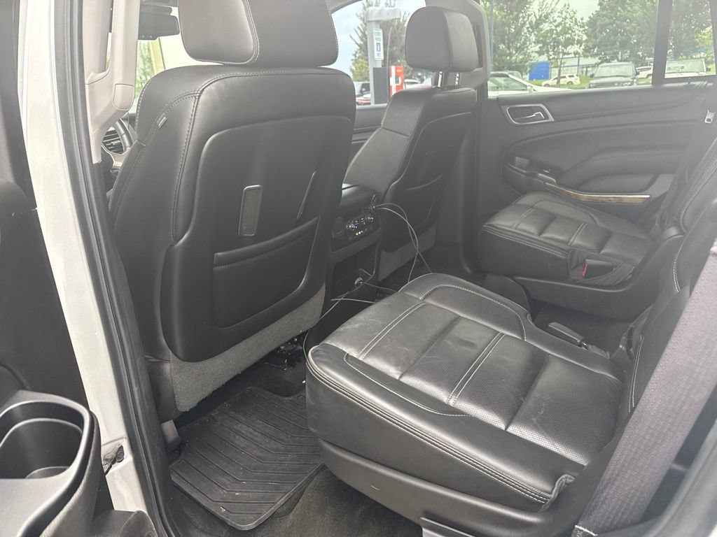 Used 2016 GMC Yukon Denali w/ Open Road Package AWD/4WD image 17