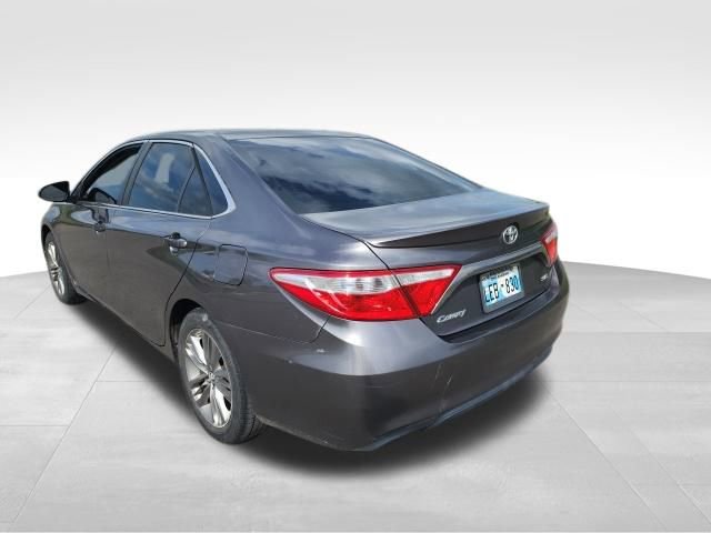 Used 2016 Toyota Camry SE FWD image 5