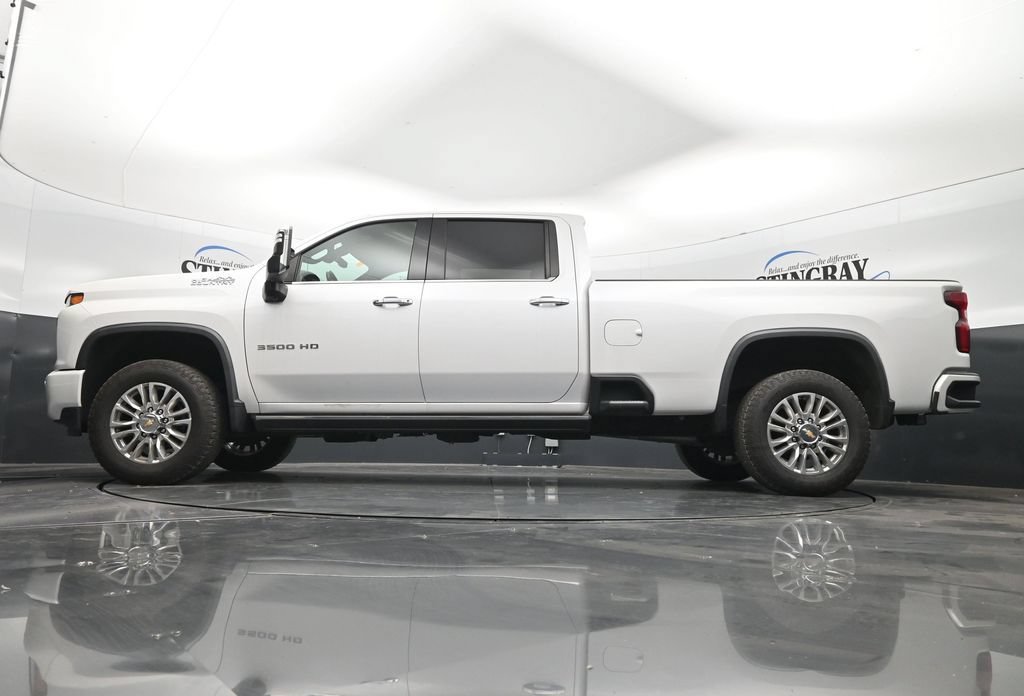 Used 2023 Chevrolet Silverado 3500 High Country AWD/4WD image 29