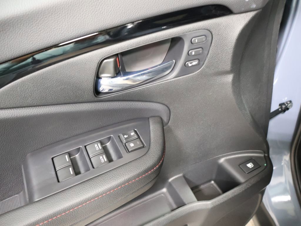 New 2026 Honda Ridgeline Black Edition image 11