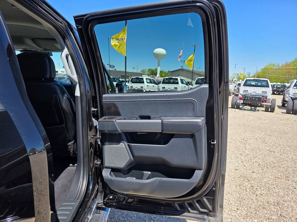 Used 2023 Ford F150 Lariat AWD/4WD image 31