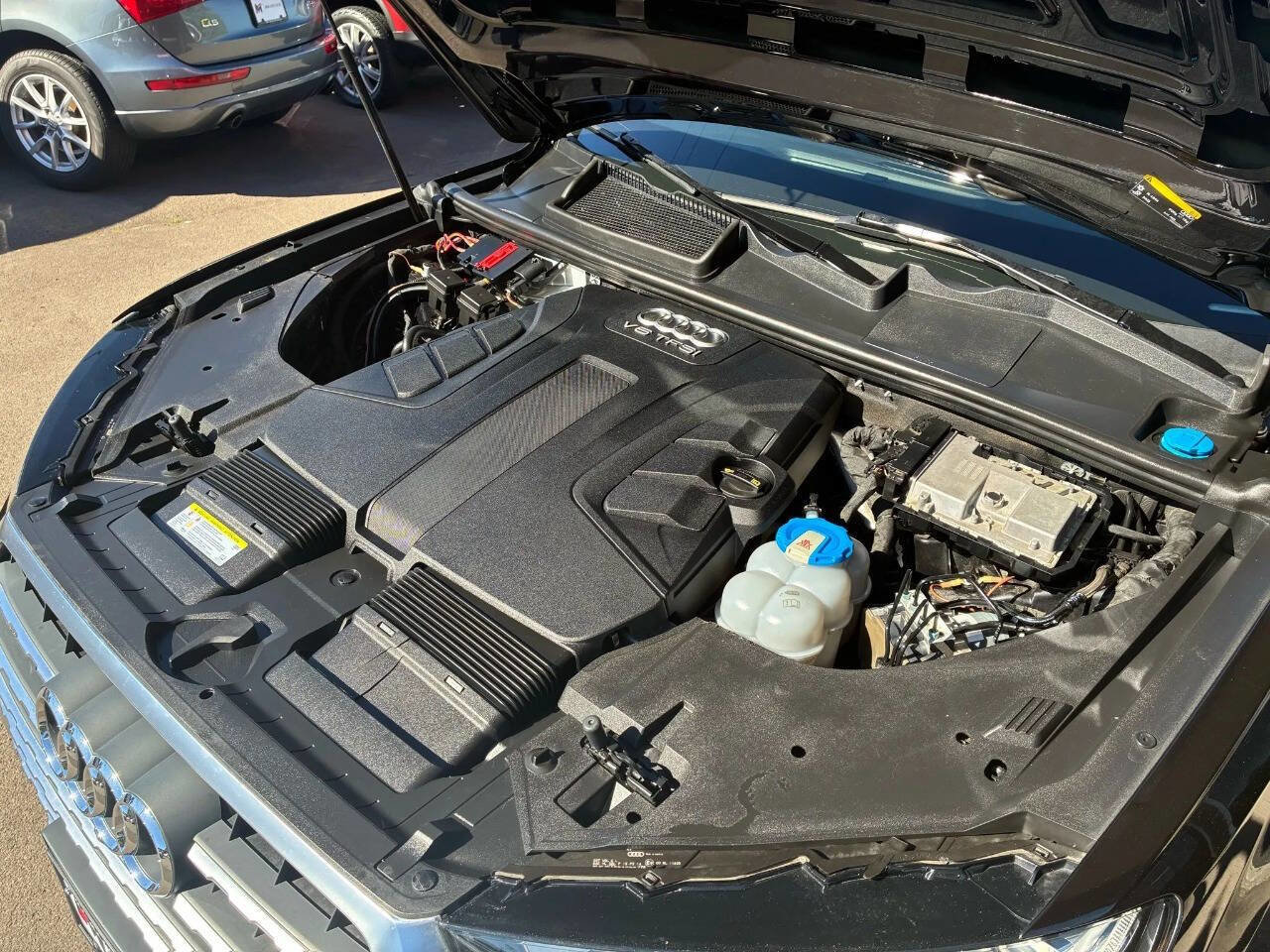 Used 2017 Audi Q7 3.0T Premium Plus image 8
