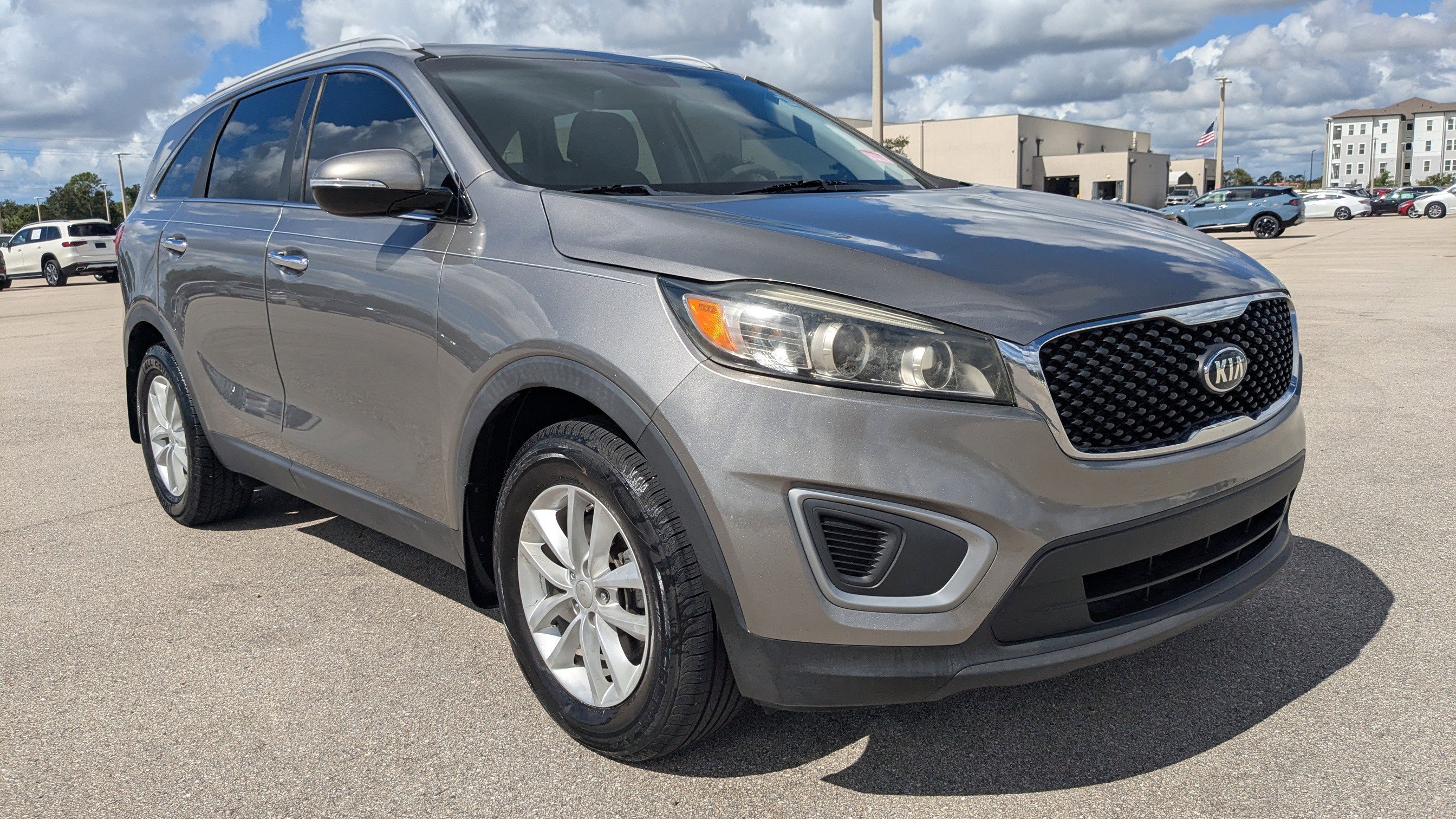 Used 2017 Kia Sorento LX