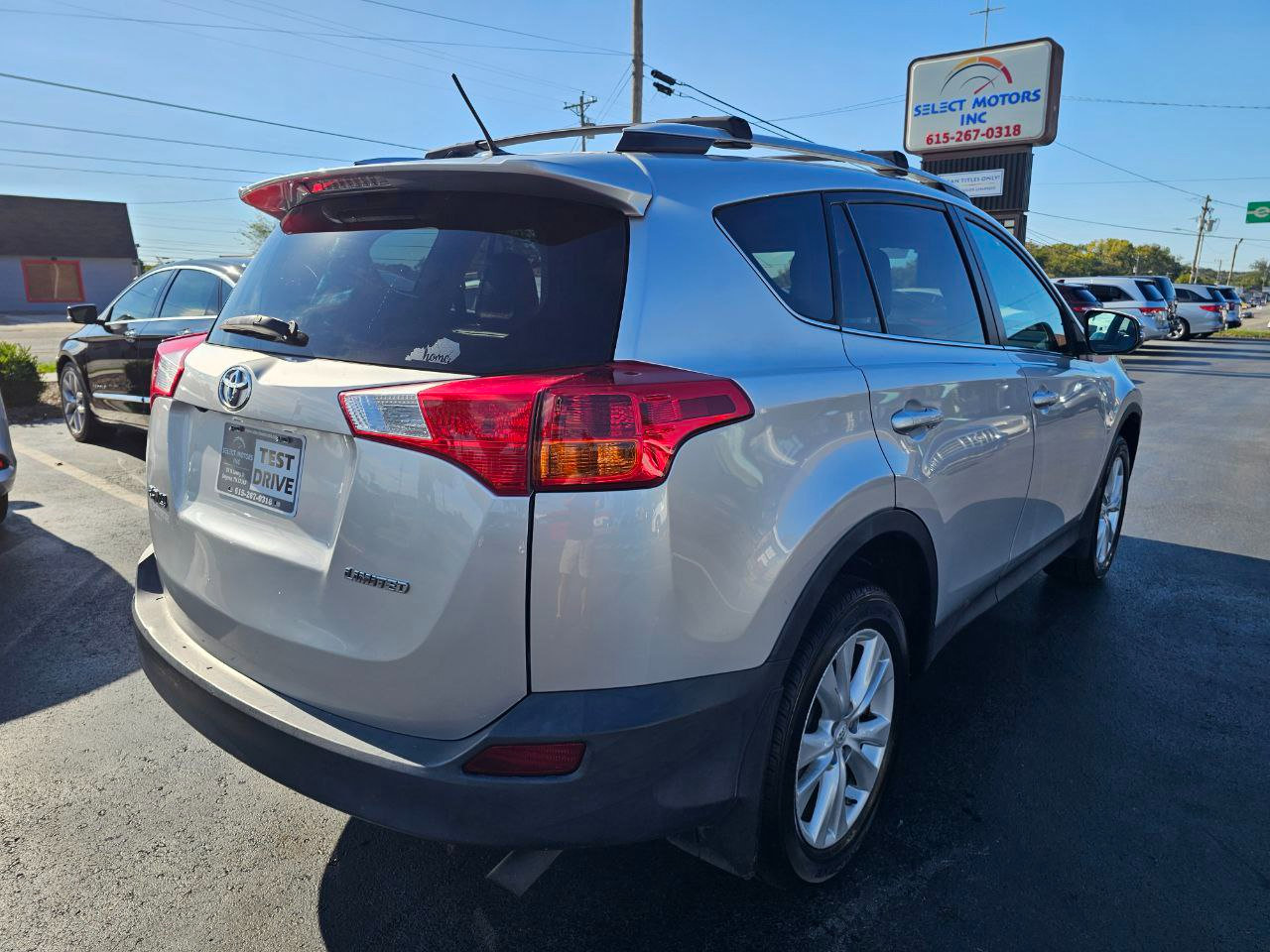 Used 2015 Toyota RAV4 Limited image 5