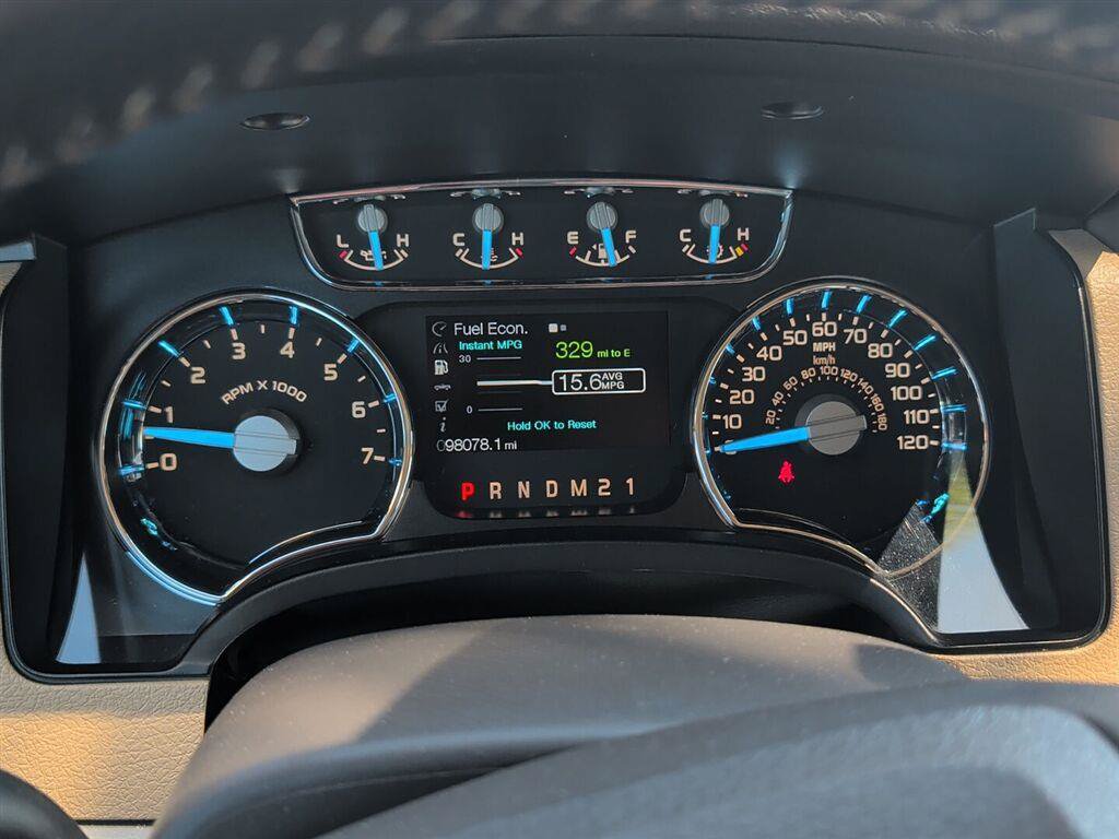 Used 2014 Ford F150 Lariat w/ Equipment Group 502A Luxury AWD/4WD image 8