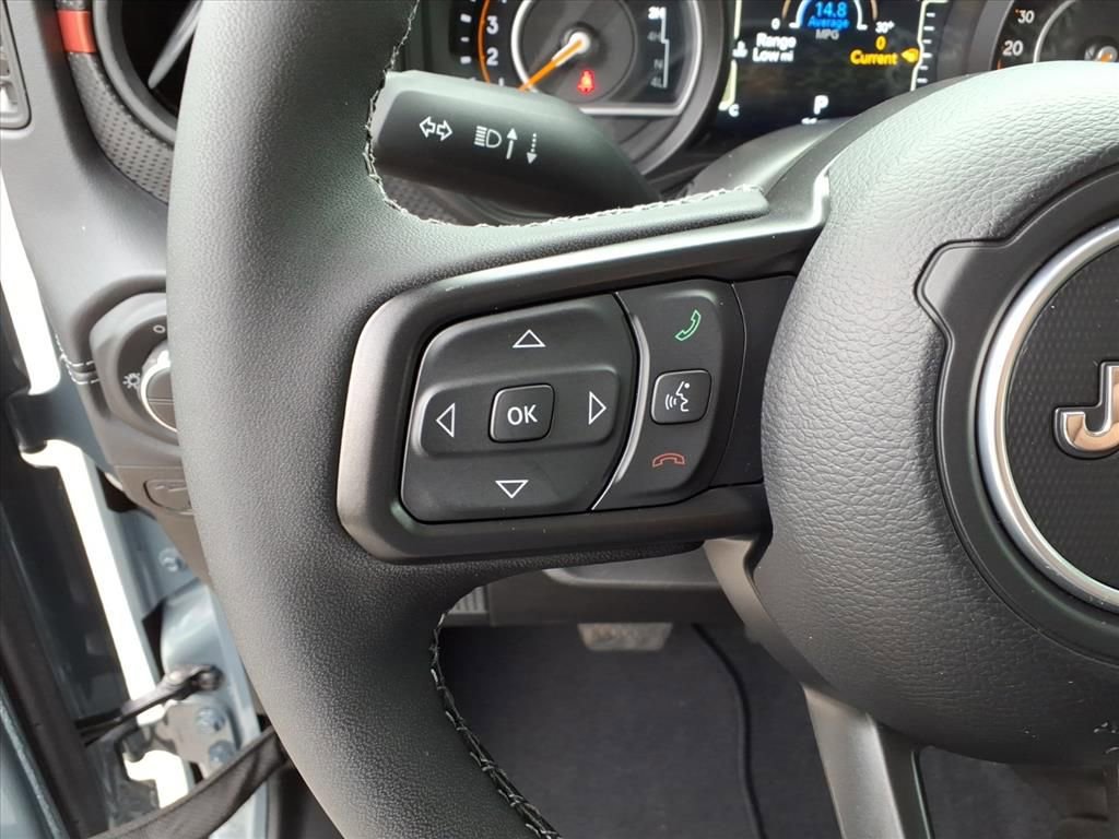 New 2025 Jeep Gladiator Rubicon w/ Convenience Group image 21